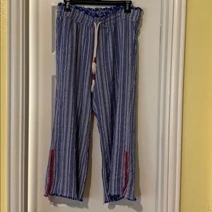 Indigo Rein Striped, Cropped Linen pants. SZ L EUC
